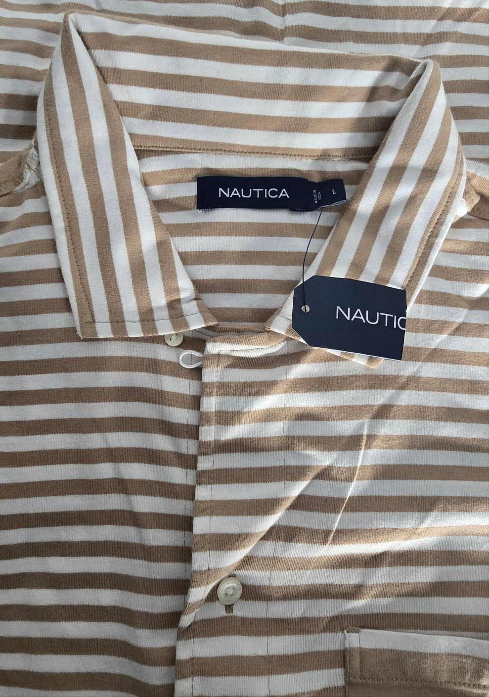 nautica men’s short-sleeve striped button-up shirt – size l – beige & white