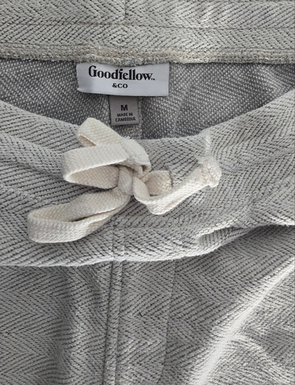 Goodfellow & Co Men’s Drawstring Shorts - Size M