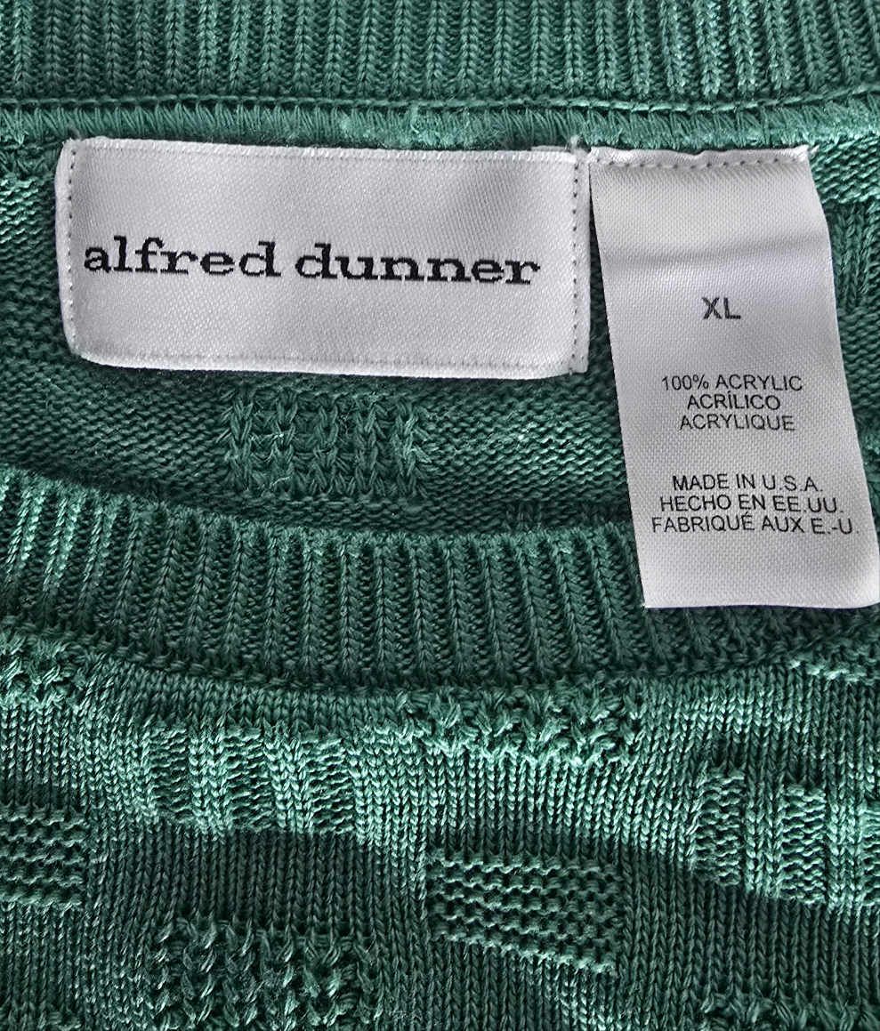 alfred dunner green textured knit shirt – tagged xl (fits like m)