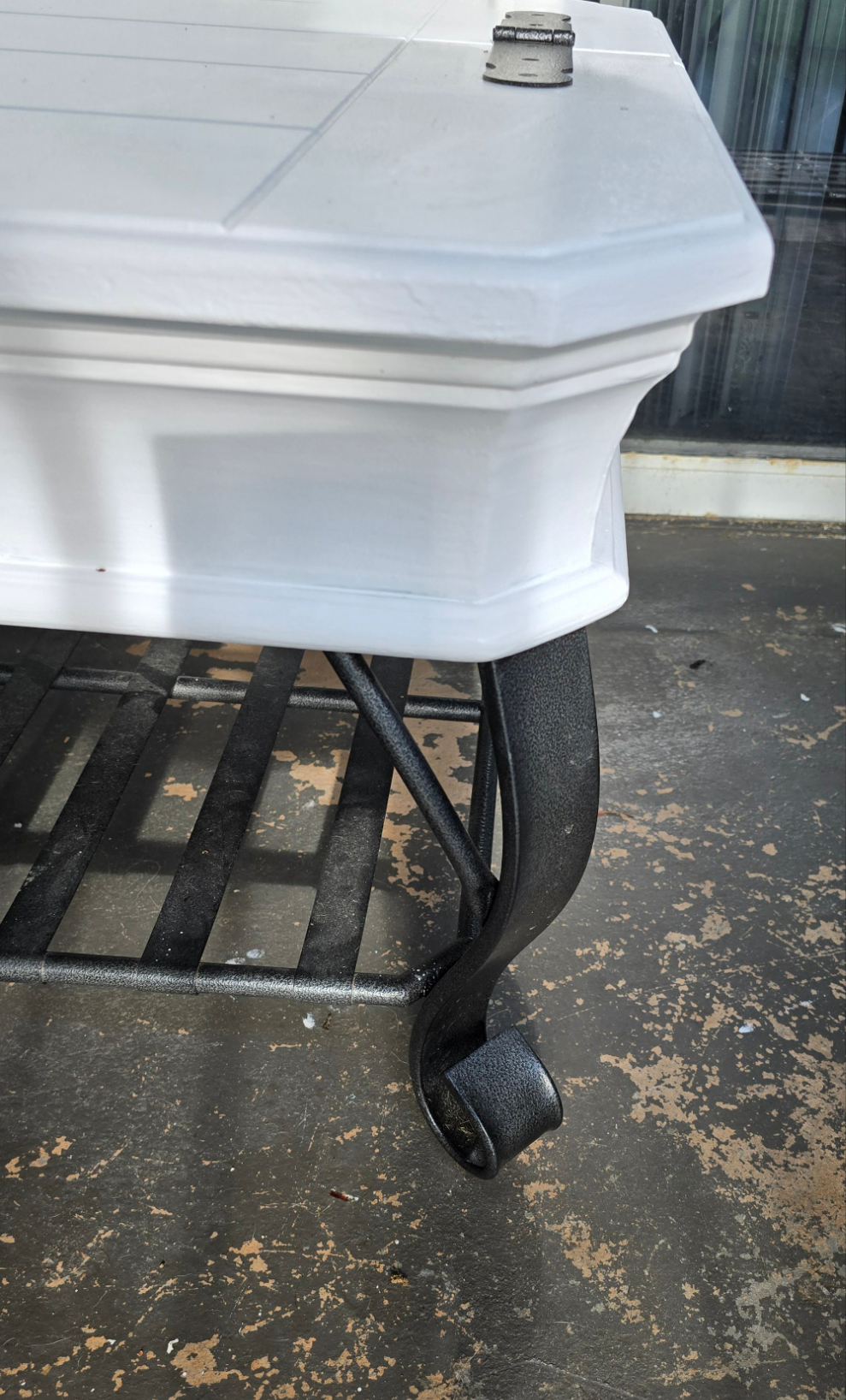 beautiful 3-piece white wood & black metal furniture set - excellent condition, refurbished
