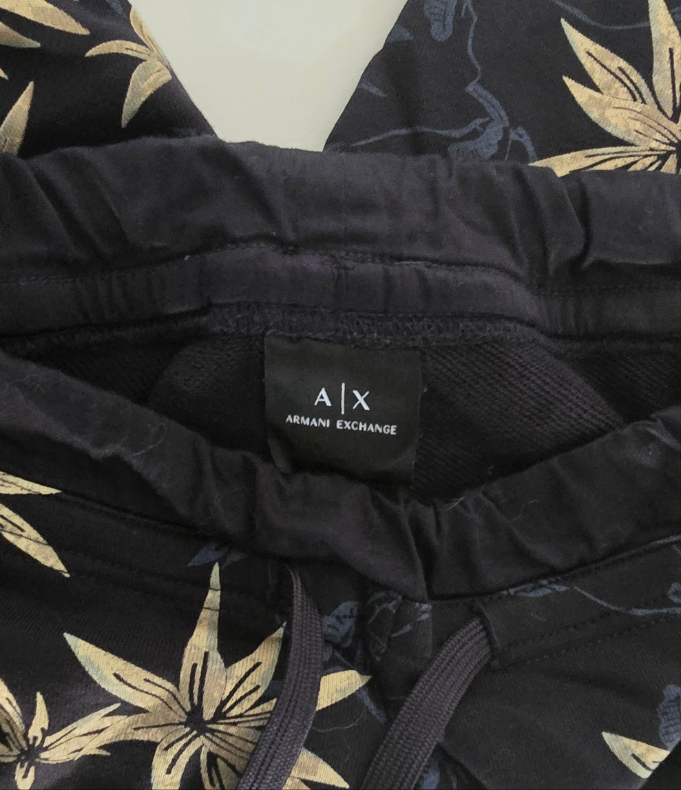 armani exchange men’s navy floral cargo shorts – size s