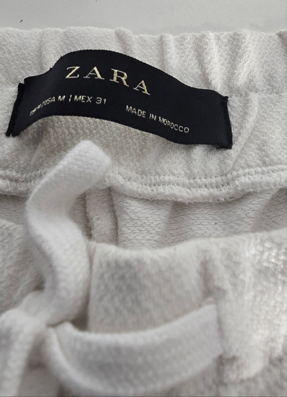 ZARA Men’s Beige Cargo Shorts – Size M (Made in Morocco)
