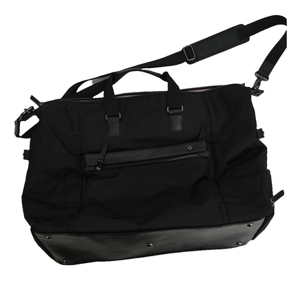 Samsonite Large Black Travel Bag with USB Port – 24”x40”
