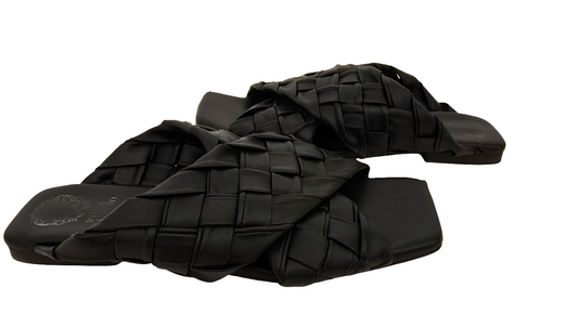 VINCE CAMUTO Women’s Woven Black Sandals - Size 9.5M / 41