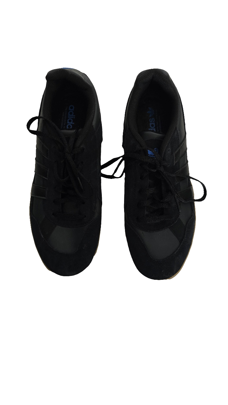 adidas aloha super mg – black/blue – size 9.5 us / 42 eu