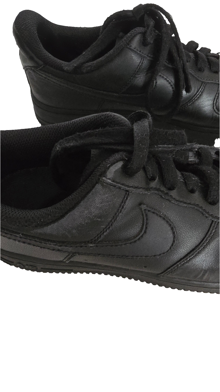 nike air force 1 low black cw2288-001 - size us 7 / eur 40 / br 38