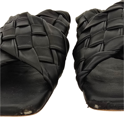 VINCE CAMUTO Women’s Woven Black Sandals - Size 9.5M / 41