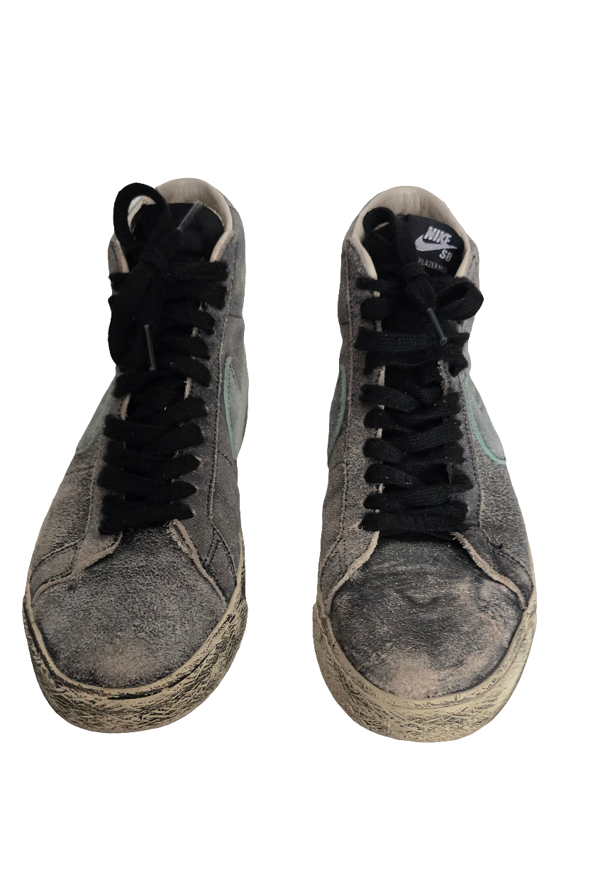 nike blazer mid vintage da1839-001
size: us 9.5 / eur 43 / br 41