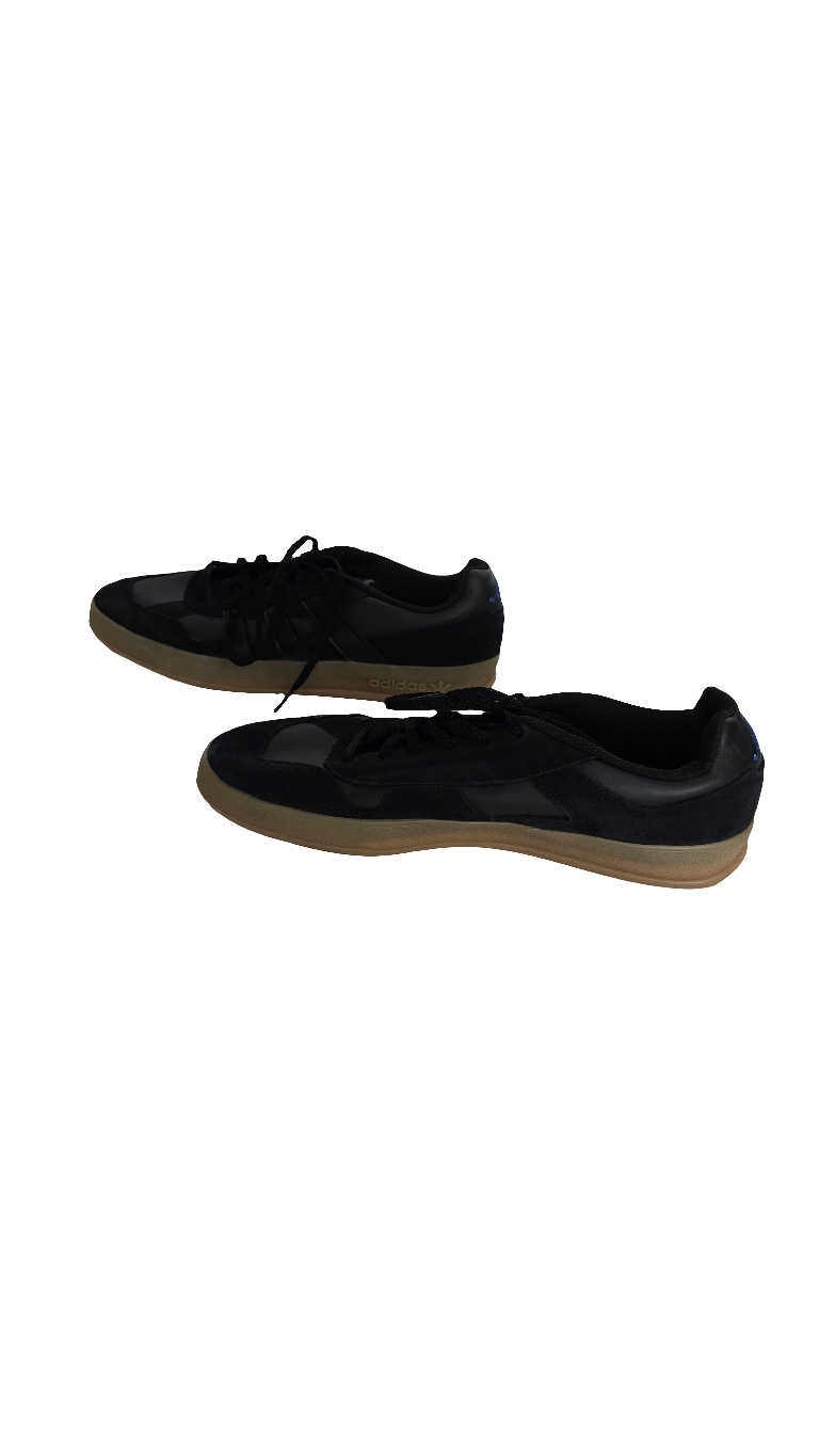adidas aloha super mg – black/blue – size 9.5 us / 42 eu