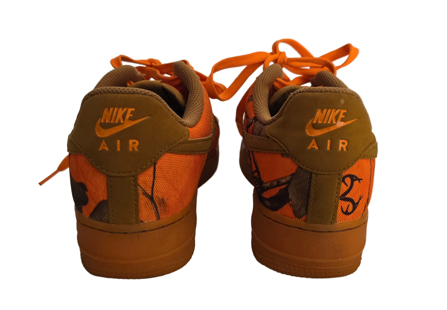 nike air force 1 low camo orange – size 6.5 us – sku: 202742828