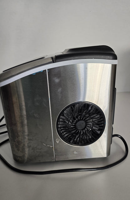 Frigidaire Professional Ice Maker FXIC151-SS | Countertop Stainless Steel